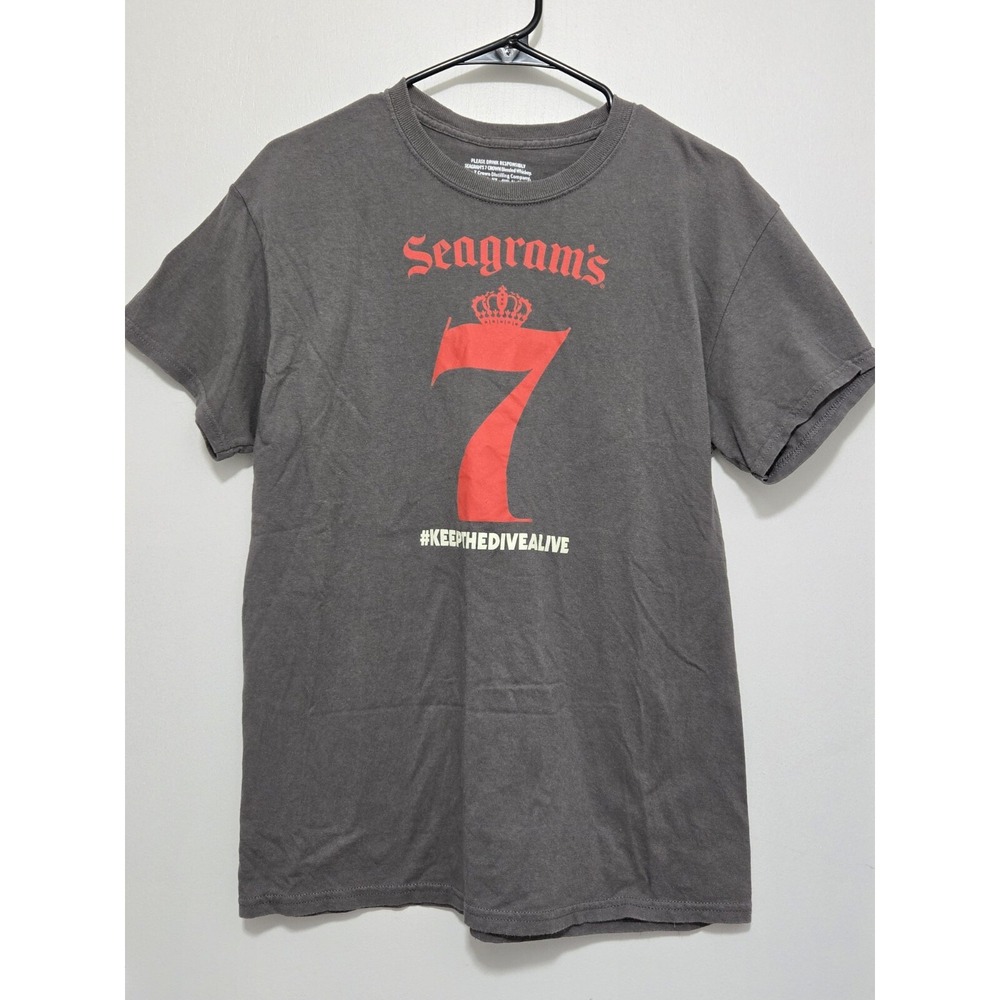 Seagram's 7 "Keep the Dive Alive" Men's Gray Graphic T-Shirt Medium Short Sleeve